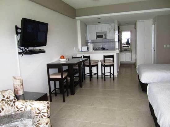 Beachfront Studio Carisa Y Palma Apartamento Cancún Quarto foto