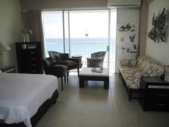 Beachfront Studio Carisa Y Palma Apartamento Cancún Quarto foto